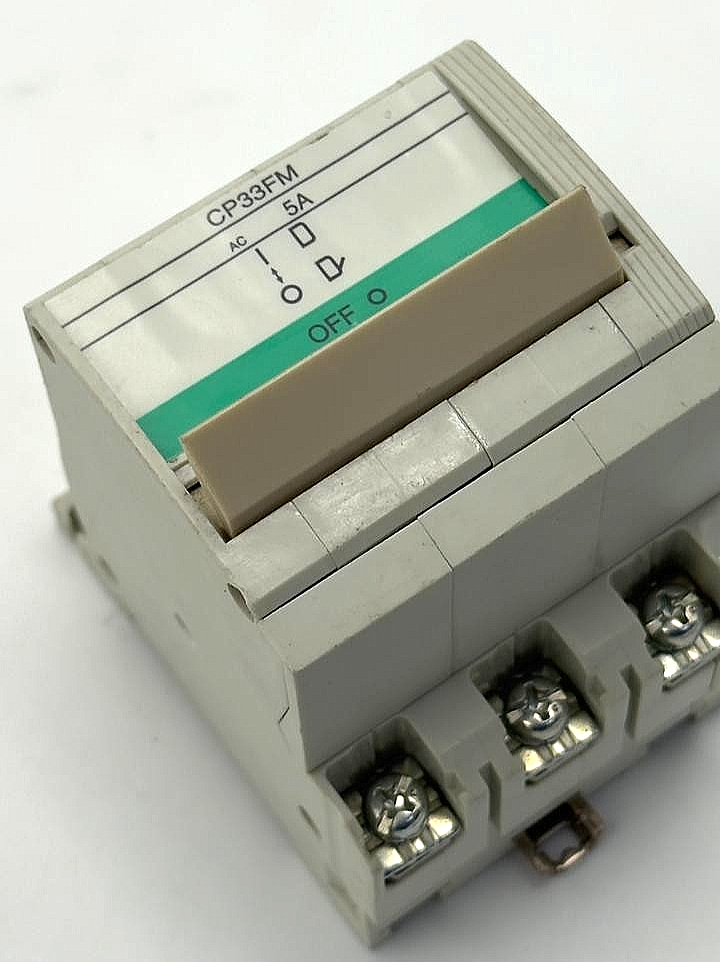 Fuji Electric CP33FM/5 | 5A Circuit Protector2