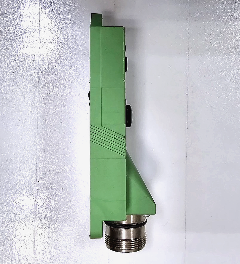 Phoenix Contact 1692679 SACB M23 Connector | SAC4/4LM23 1801