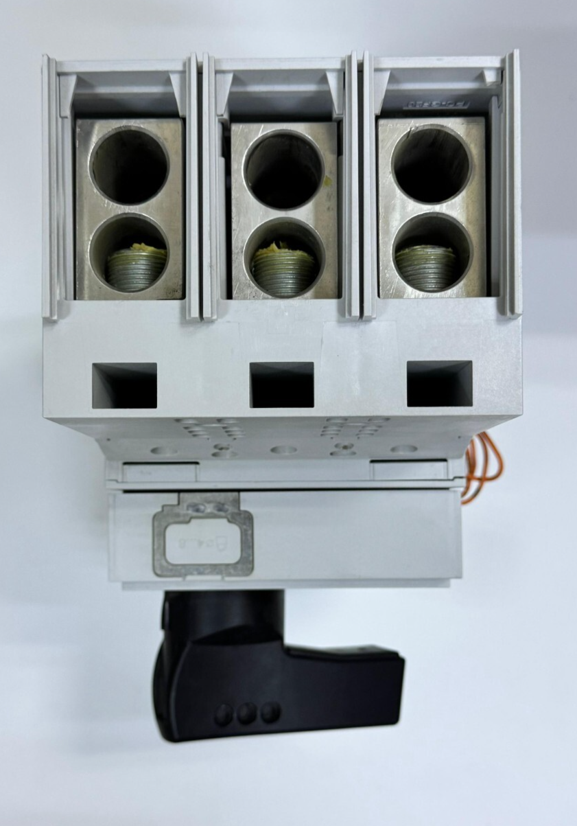 Moeller Eaton NZM 3XDV Fuse Switch Disconnector – Max 400A, 690V AC6