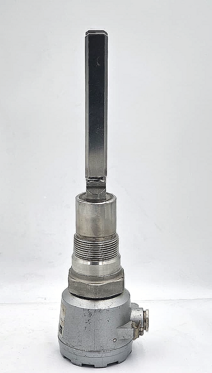 Endress+Hauser Soliphant FTM 930GR1ACSN Vibronic Point Level Switch1