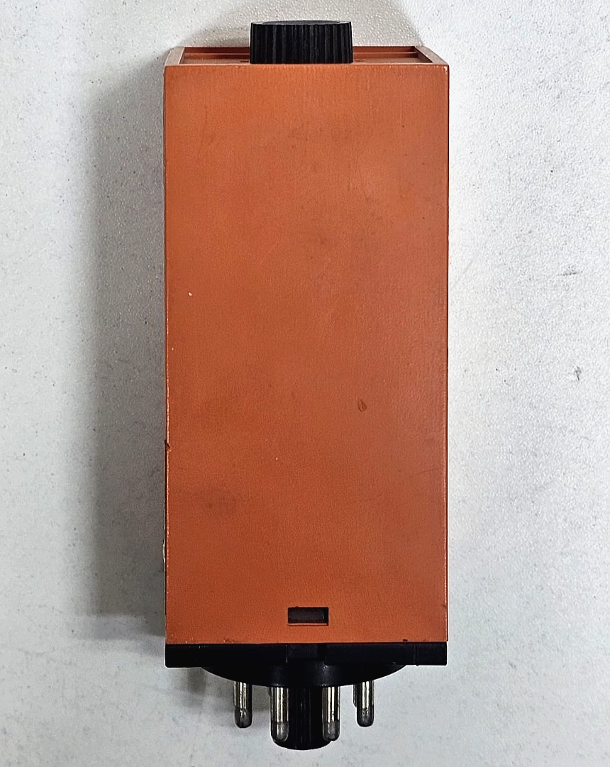 Scan Timer | B108220 | Timing Relay | 8Pin | 10A | 1.5–60 Sec Delay5