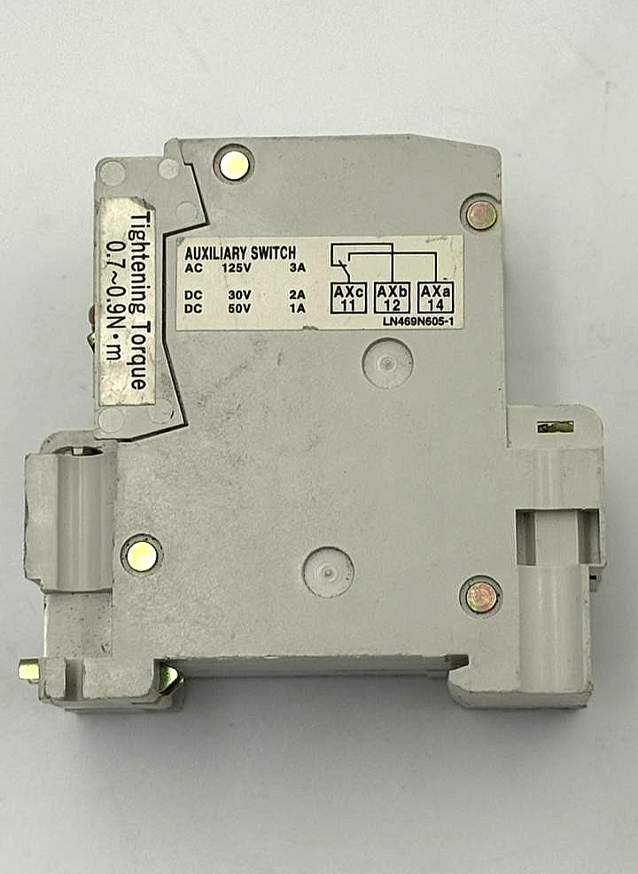 Mitsubishi CP30BA 2Pole Circuit Protector, 10A |  220V AC ( 1 pcs )3