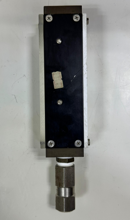 Brooks Instrument 1305/A9B31DOZ Mass Flow Controller | Made in Netherlands3