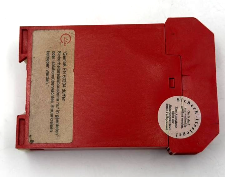 Schmersal SRBNARC.14/R224V Safety Relay | 24VDC | Made in Germany2