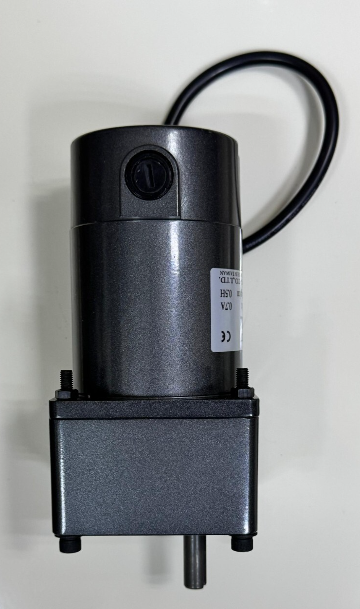 XAJONG 07SGN9032 PM DC Motor – 50W, 90V DC, 3200 RPM, 0.7A, Made in Taiwan3