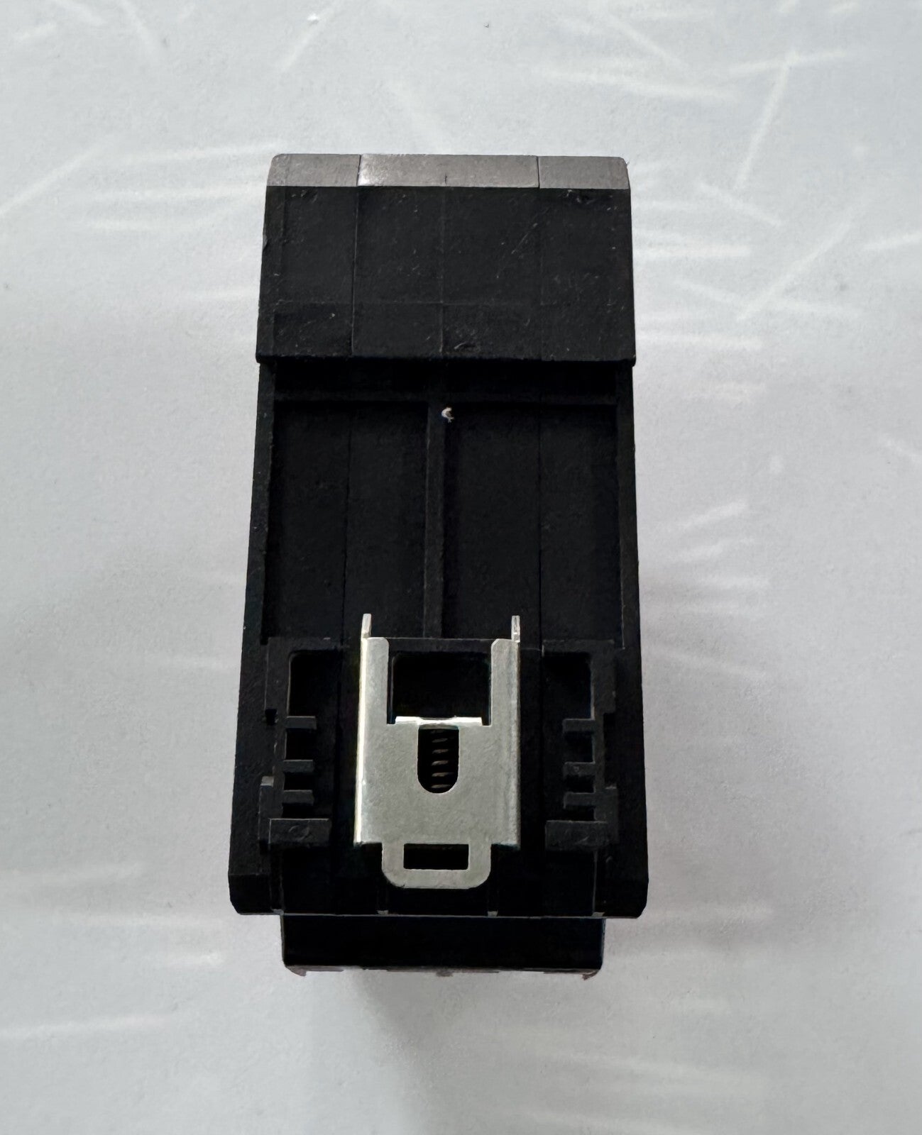 Telemecanique XPSAV11113P Safety Relay | 24V DC | Response Time ≤30ms | Type XPS3