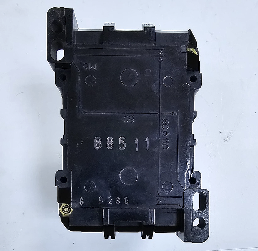 BBC Petercem B85 Power Contactor | 125A AC1 | 220V Coil | 660V | Fast Ship7