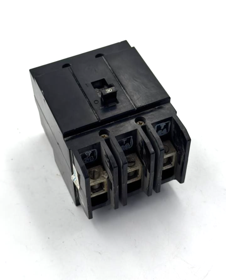 Circuit Breaker 30A | Made in Dominican Republic0