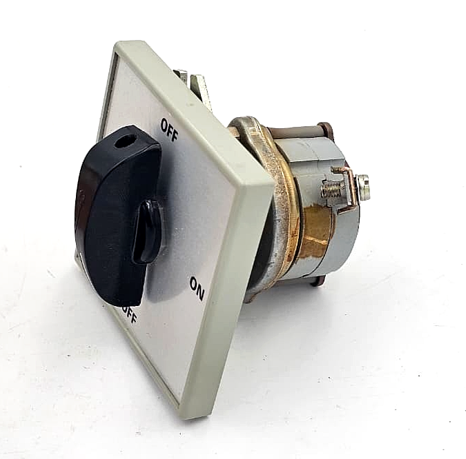 Santon RP 112 Rotary Switch | Made in UK1