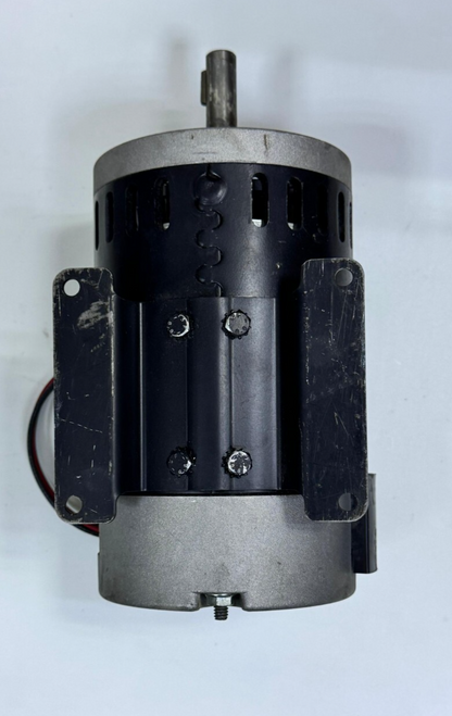 LEESON C42D340BΘA Permanent Magnet DC Motor | 7.5A | 4900 RPM | 180 DC5
