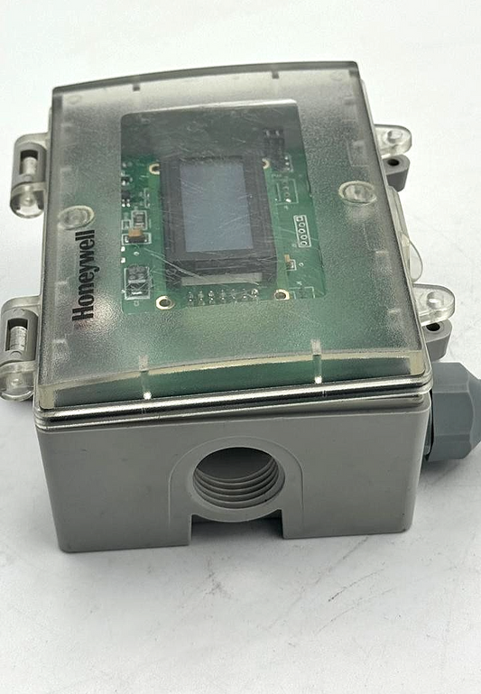 Honeywell HDPB08S15 Differential Pressure Transmitter | Made in Canada 1