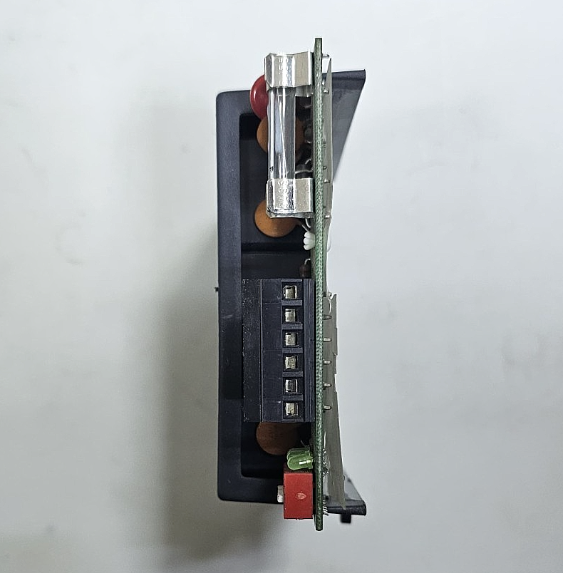 Alerton VLC651R Programmable Field Controller | 24VAC3