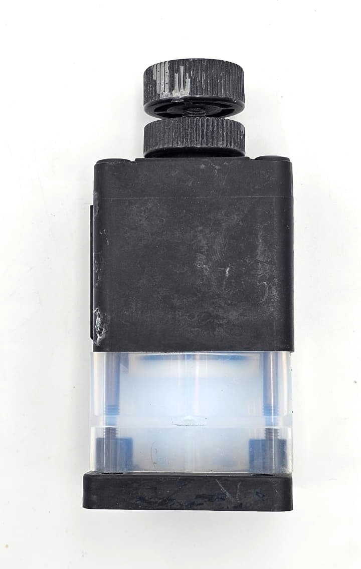 SMC LVA3003C1 Chemical Liquid Valve | Made in Japan ( 1 pcs )4