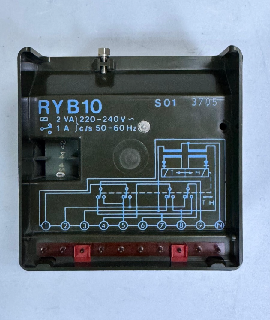 Landis & Gyr RYB10 Voltage Monitoring Relay – 2VA, 220–240V~, 50/60Hz0