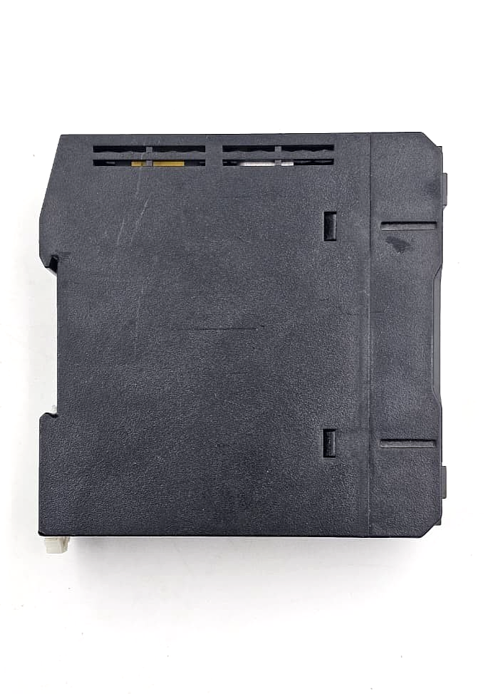 Omron S8VK-S06024 60W DIN Rail Switching Power Supply 24VDC5