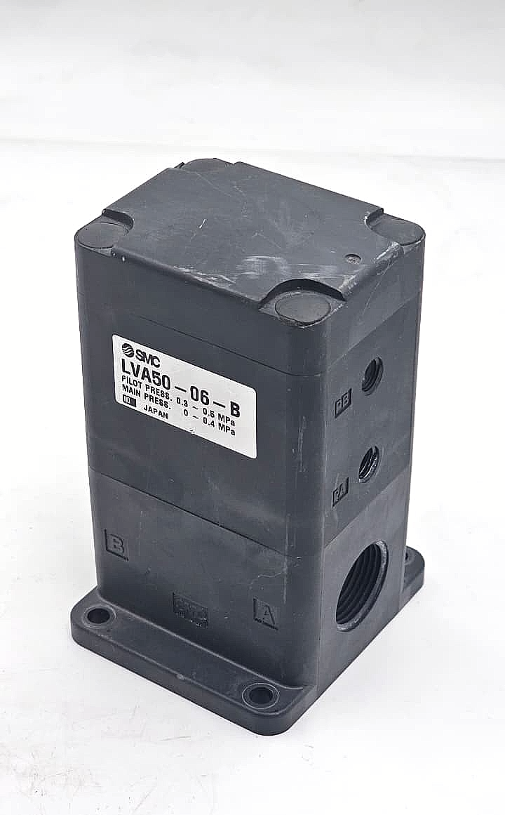 SMC LVA5006B AirOperated High Purity Chemical Liquid Valve0
