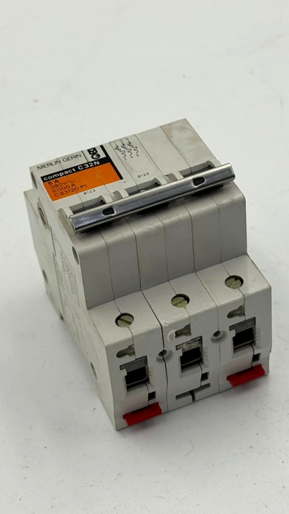 Merlin Gerin Compact C32N | 5A | circuit breaker(1 pcs )3