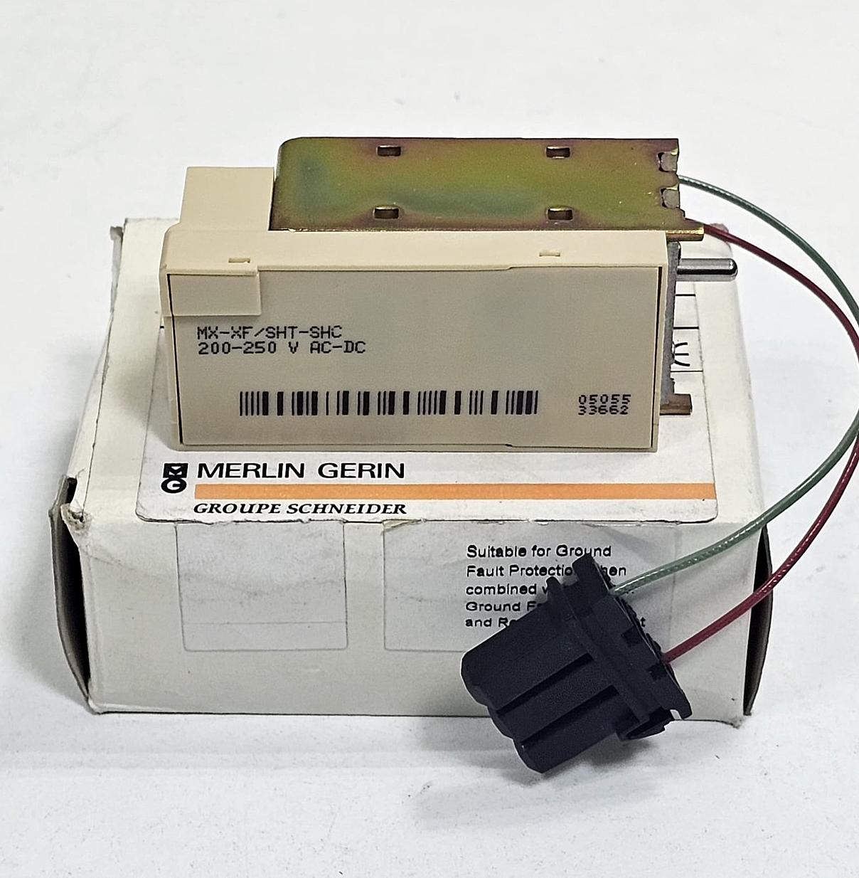 Merlin Gerin | MXXF /SHTSHC | 200250V ACDC | Closing Coil | Circuit Breaker0