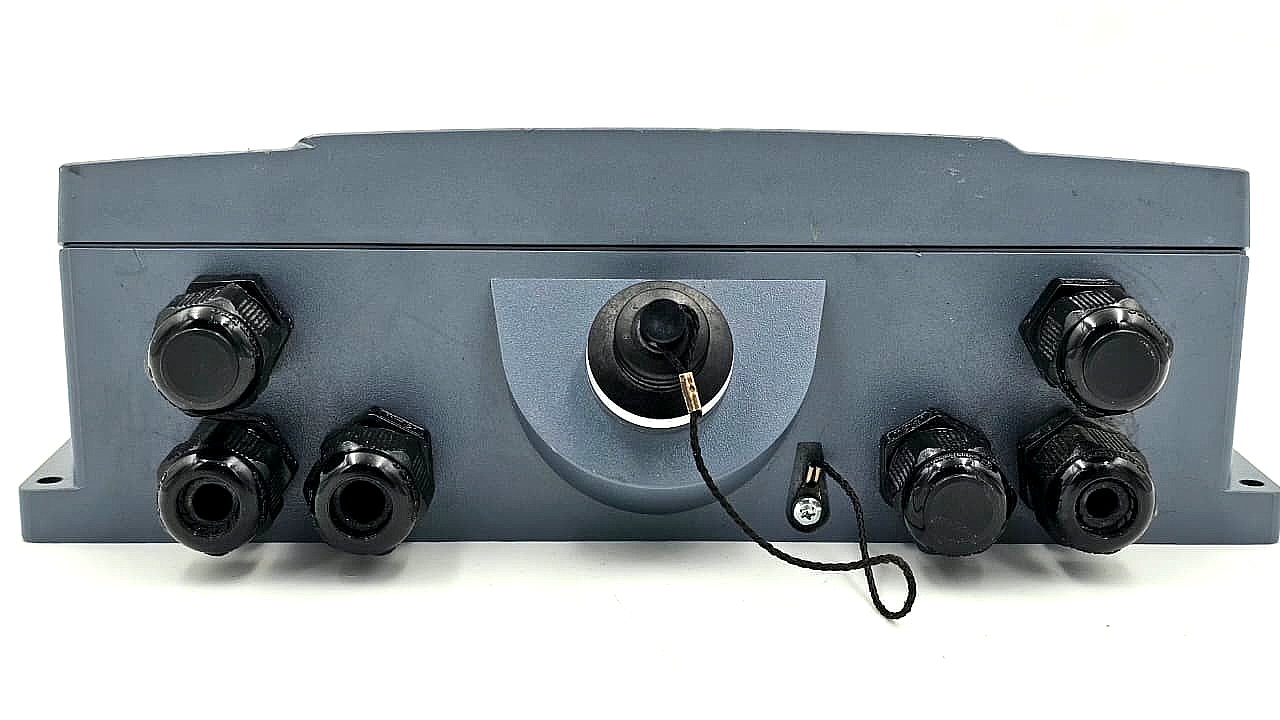 Siemens 6AV21252AE130AX0 SIMATIC HMI Connection Box Standard | ( 1pcs )4