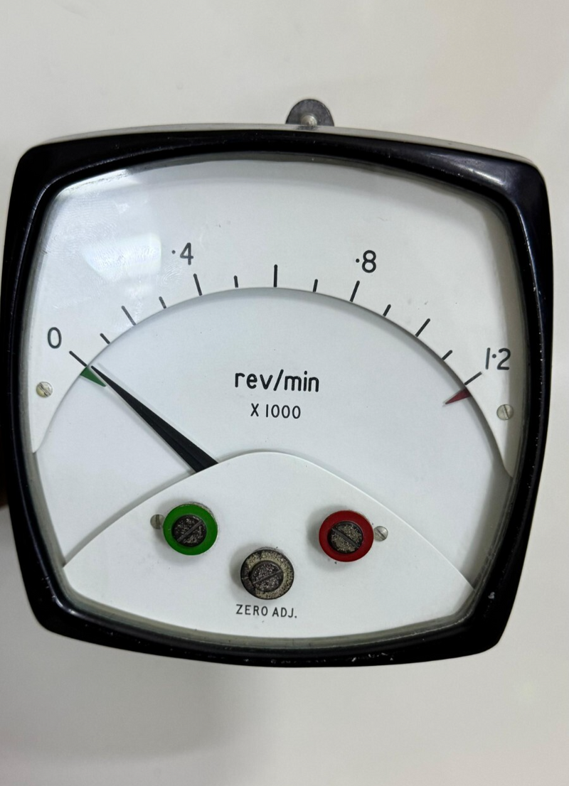 Analog Panel Mount Tachometer Gauge – 0 to 1200 RPM (x1000 rev/min), Industrial0