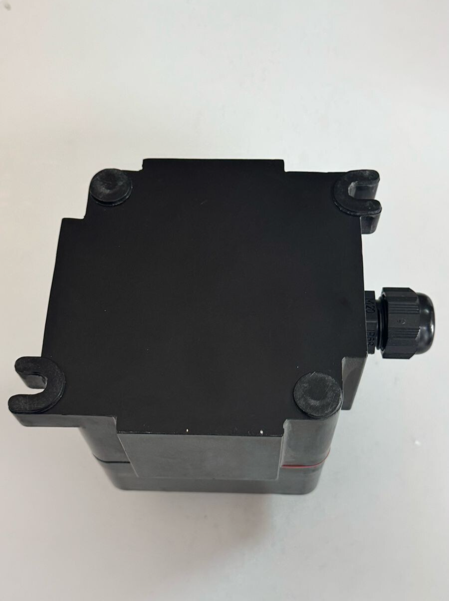 ATEX Double Pole Changeover Switch LCP104 20A 420V | Pepperl+Fuchs EX IP641