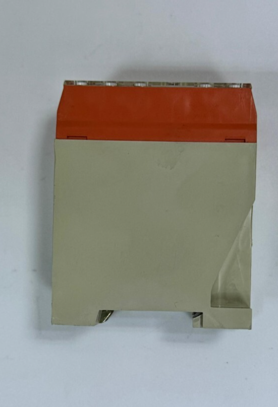 BBC Brown Boveri Control Unit C106.02 Control Unit | 6A Ith | 200–250V AC2