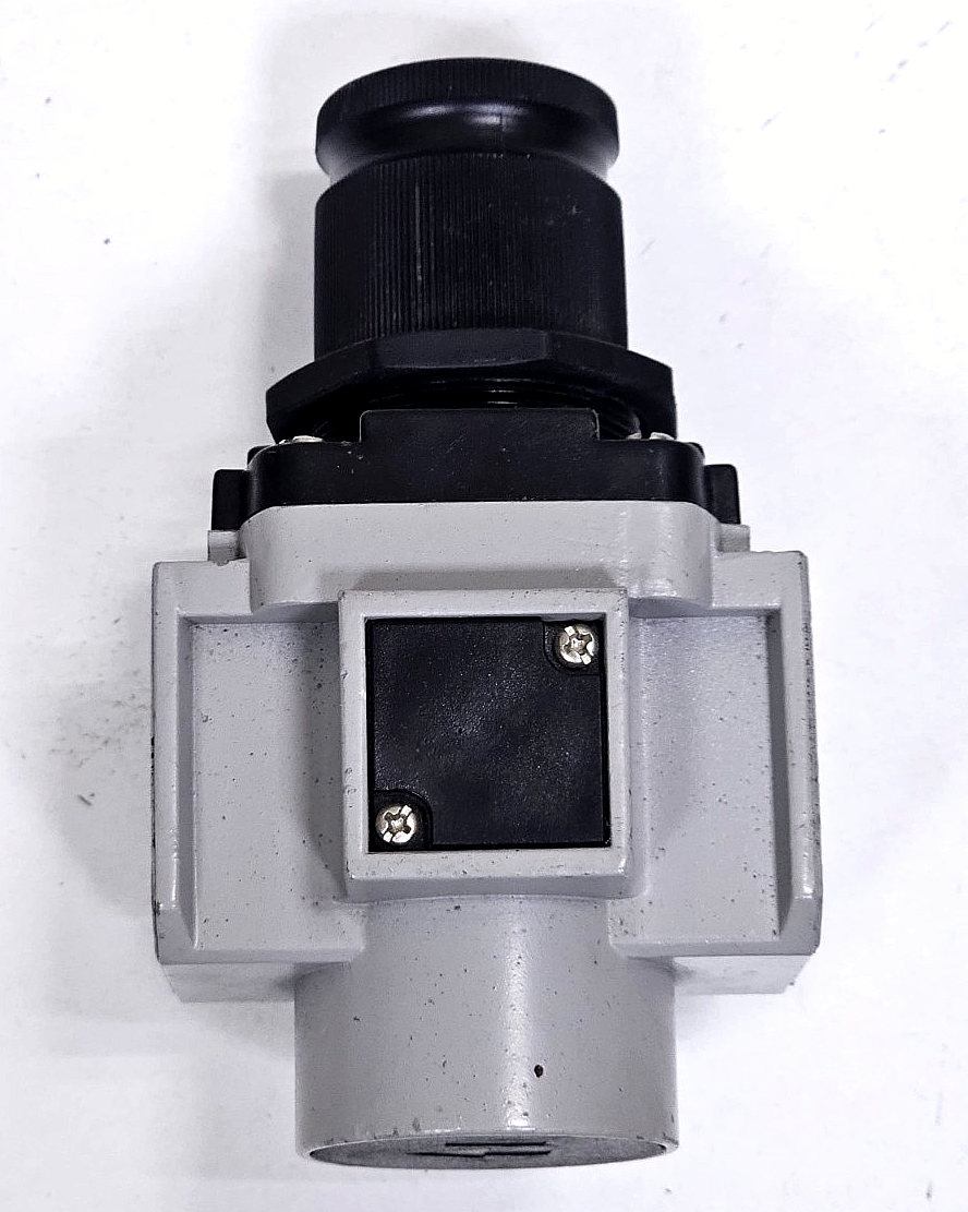 PNEUMICS |  SR25 | Pneumatic Filter Regulator | 150 PSI4