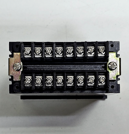 Maxthermo Gitta | WHM33 | Digital Panel Meter | 10A | 600V AC5