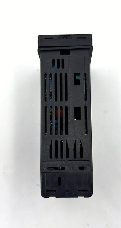 Azbil SDC45 Digital Indicating Controller ( 1 Pcs )5
