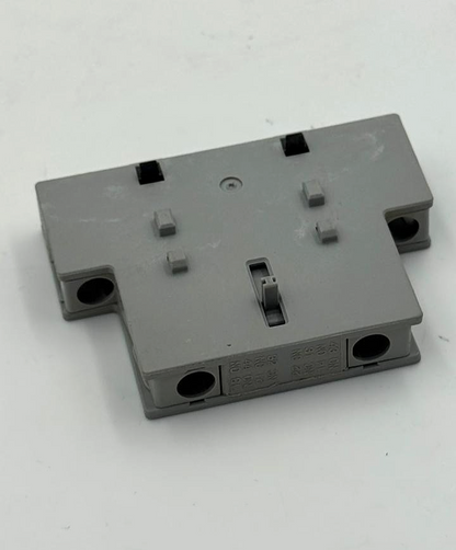Hyundai | UAL65 11 NS |  Auxiliary Contact Block | Made in Korea( 1 pcs )6