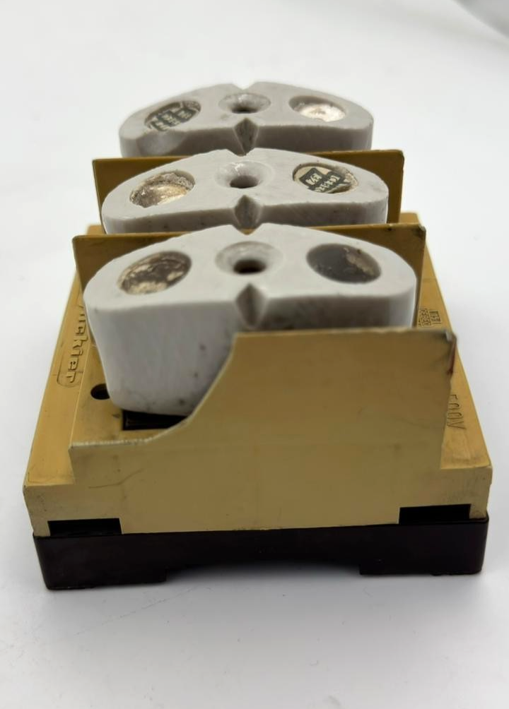 Vynckier | 63A | 500V | Fuse with Holder6
