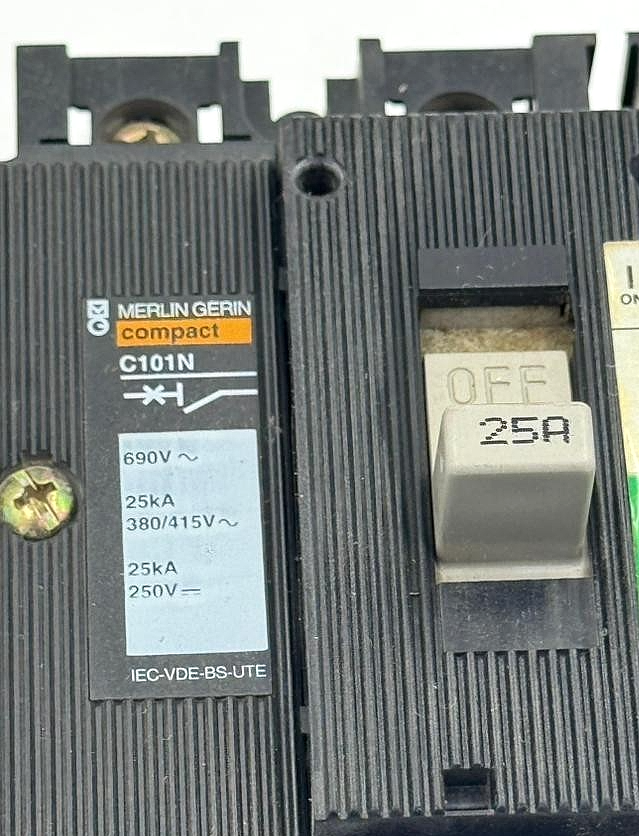 Merlin Gerin Compact | C101N | 25A| Circuit Breaker2
