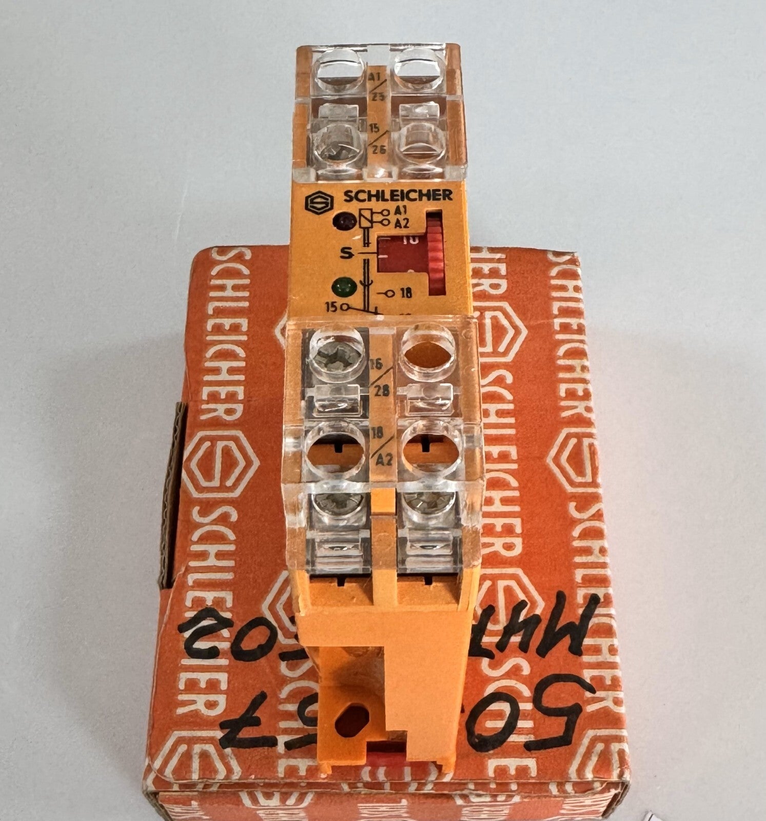 SCHLEICHER KZT11 06001333 154 121 Time Relay – 110–127V AC, 0.5–10s0