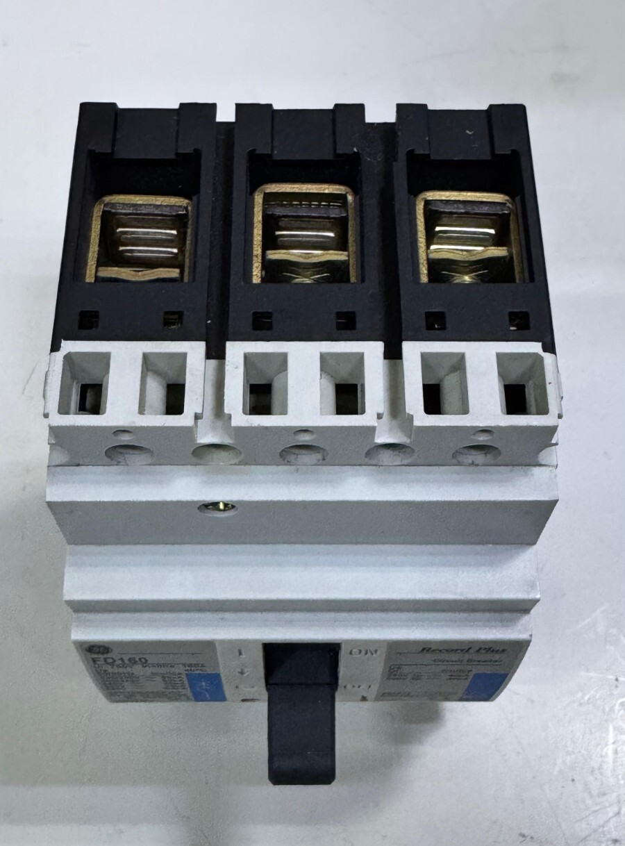 General Electric FDN36MC100GD Circuit Breaker FD160 – Made in Poland1