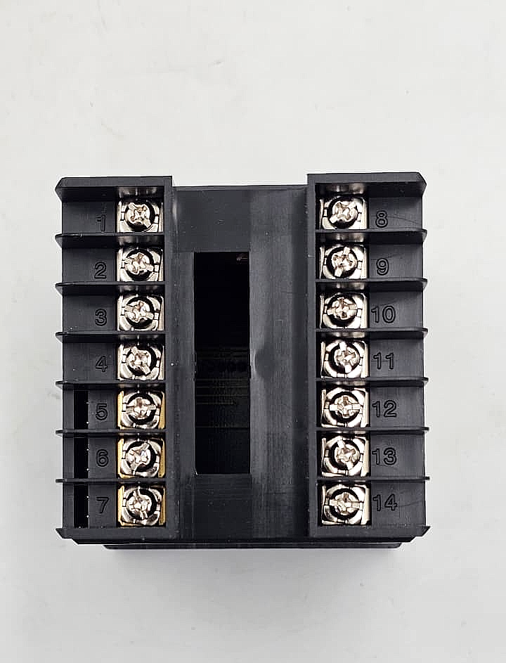 Golink VD2001KR10AN Temperature Controller | 100240V AC7