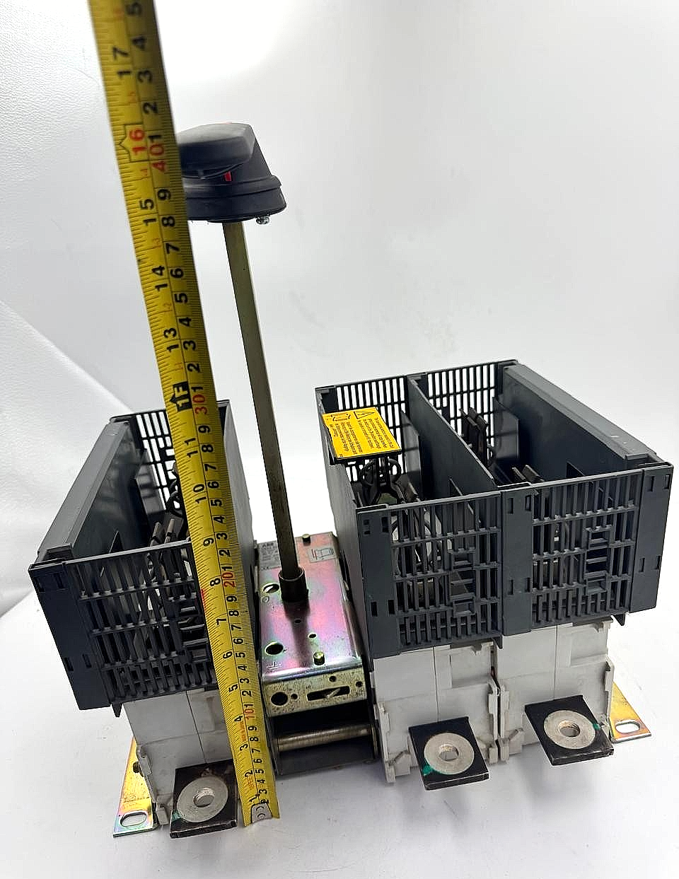 ABB OESA 630DV12PL 630A SwitchFuse | HeavyDuty Industrial Protection Switch3