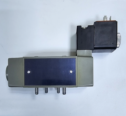 Bosch Rexroth Solenoid Valve 1 824 210 223 – 24V, Made in Germany5