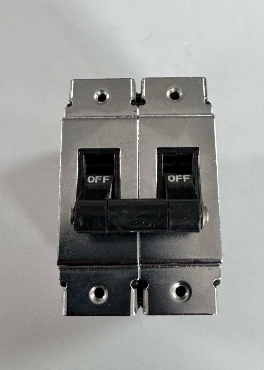 Nippon Thermo TSB5 S48D Circuit Protector | 65V DC, 50A, 8E Delay0