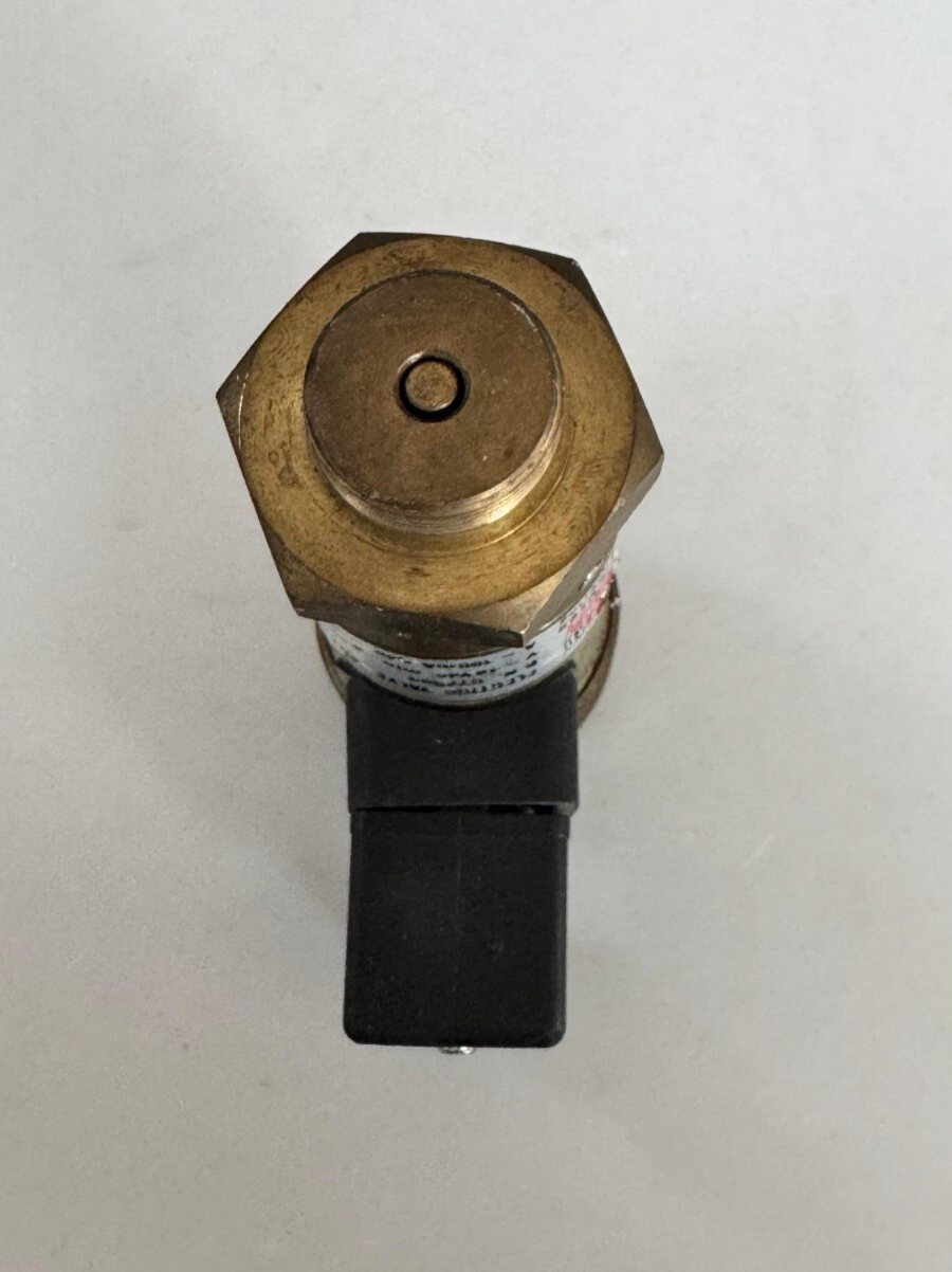 Sesenser Engineering 672008  Electric Valve Actuator – 1830 VDC | 100166mA.4