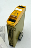 Pilz PNOZ M04P Safety Relay With CD | 773536 | Made in Germany(1 pcs)2