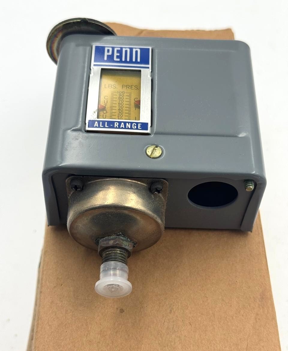 Johnson Controls P70AB1 Low Side Pressure Control | 0–100 PSIG0