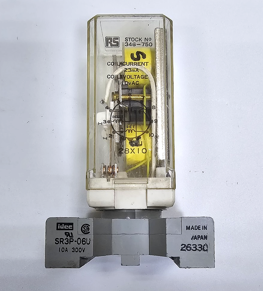 RS 346750/IDEC SR3906U Relay  Socket –110V AC Coil, 11 Pin,10A Made in Japan0