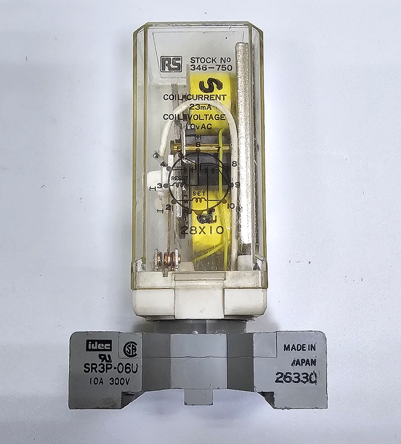 RS 346750/IDEC SR3906U Relay  Socket –110V AC Coil, 11 Pin,10A Made in Japan0