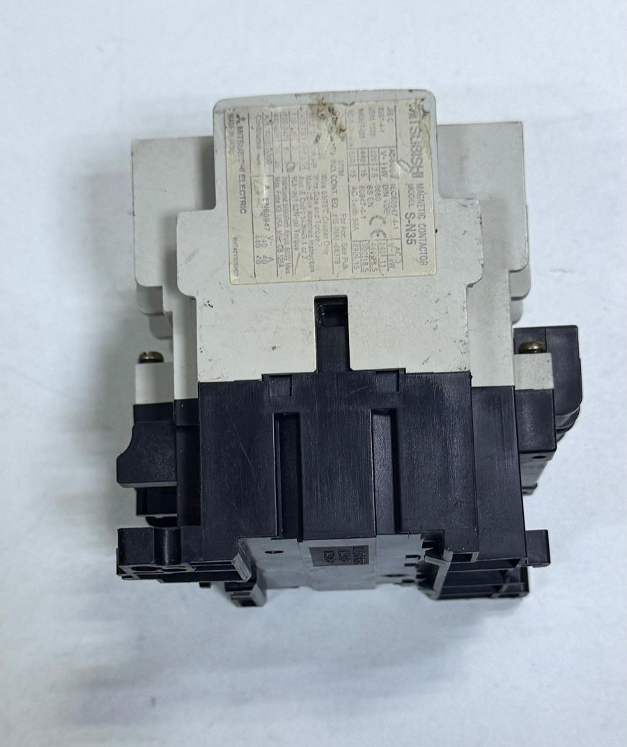 Mitsubishi | SN35 | Magnetic Contactor | 220V Coil | Made in Japan3