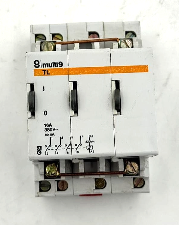 Merlin Gerin Multi 9 TL Series 4pole impulse relay1