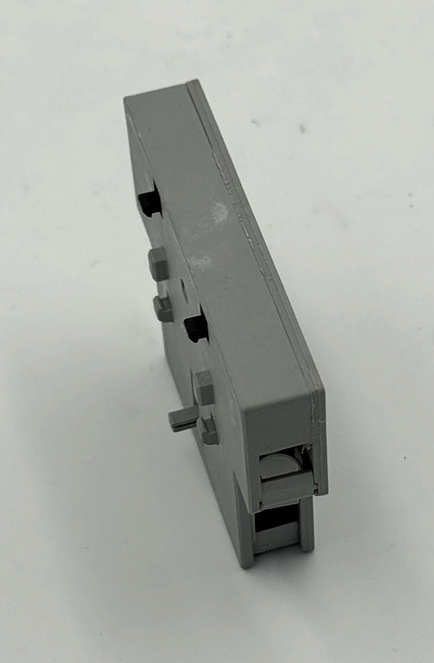 Hyundai | UAL65 11 NS |  Auxiliary Contact Block | Made in Korea( 1 pcs )4