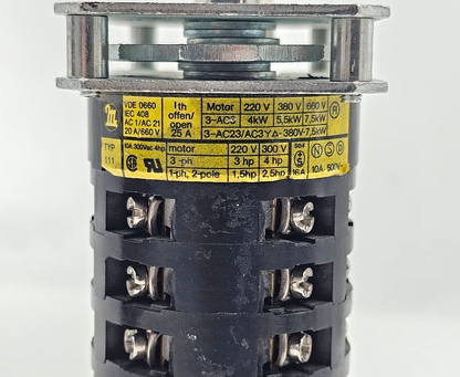 Merz Series 111 Rotary Cam Switch | 25 A2