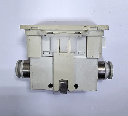 SMC PFM711C8CM Digital Flow Switch | 0.75 MPa | 1–5V Output | Made in Japan4