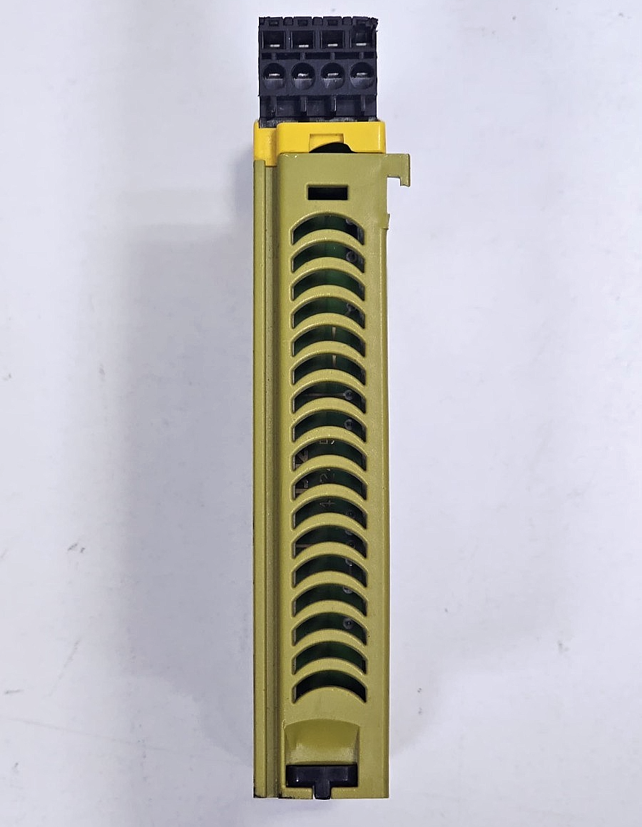 Pilz | PNOZ mo4p | Safety Relay | 773536 | Made in Germany2