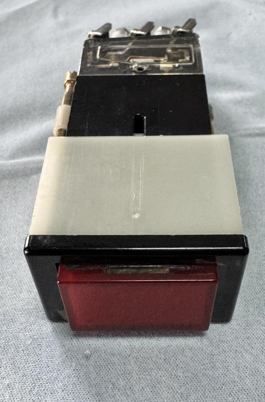https://i.ebayimg.com/00/s/MTYwMFgxMDU3/z/GhYAAOSwaetoA6IM/$_57.JPG